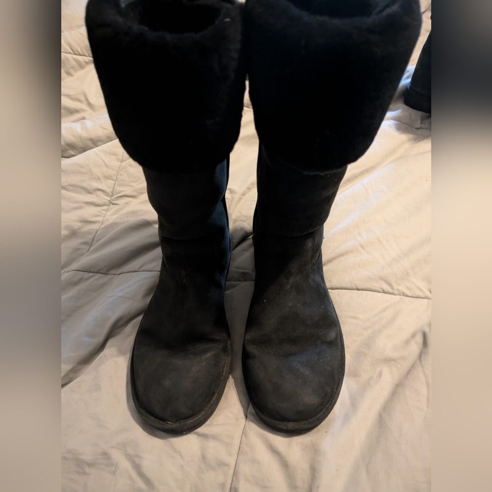 Black Ugg Boots
